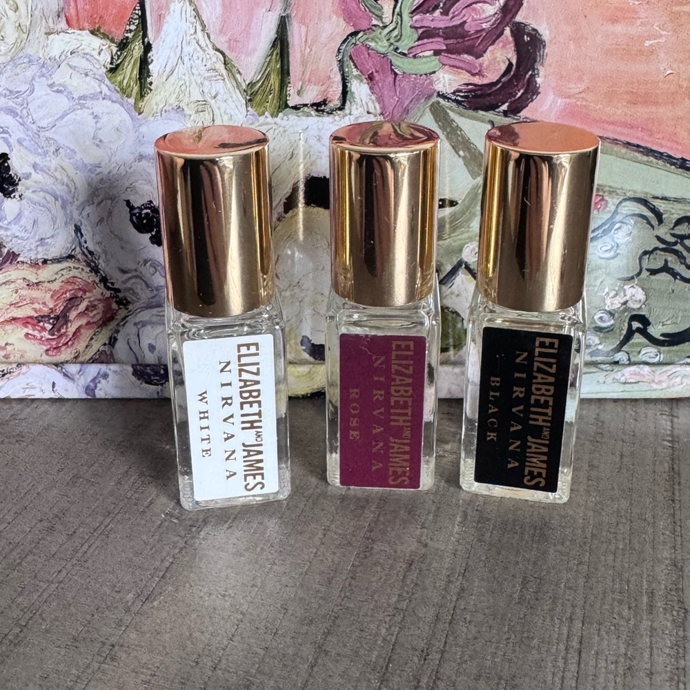 Elizabeth & James Nirvana Perfume Trio fragrance, Preowned